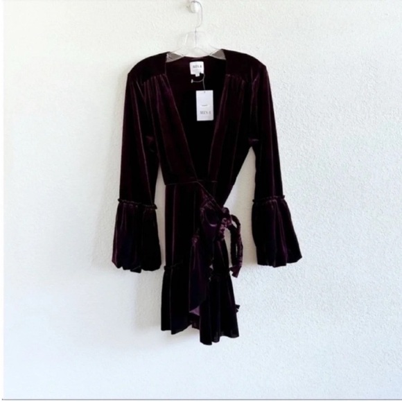 Misa Los Angeles Corrine Velvet Wrap Mini Dress Purple NWT - Picture 5 of 10